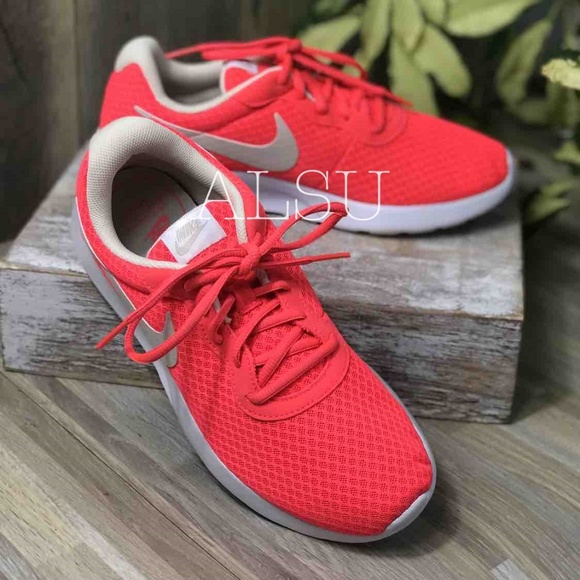 Nike Shoes - NWT Nike Tanjun Coral Red W AUTHENTIC
